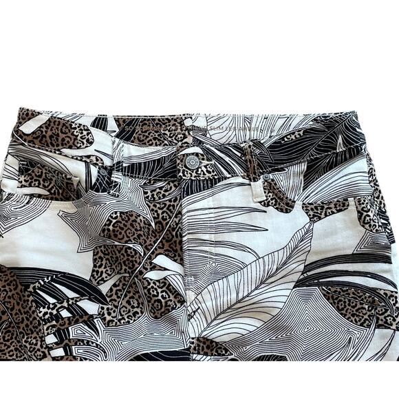 Chico's So Slimming Girlfriend Slim Leg Ankle Jean Tropical Animal/Leopard, 4 - Picture 2 of 15